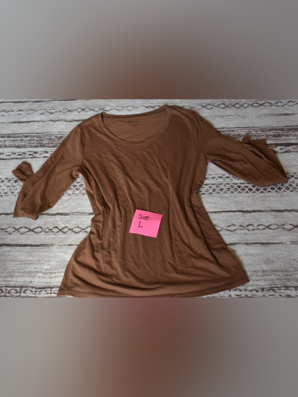 Women's Long Sleeve Scoop Neck Tee in Brown
